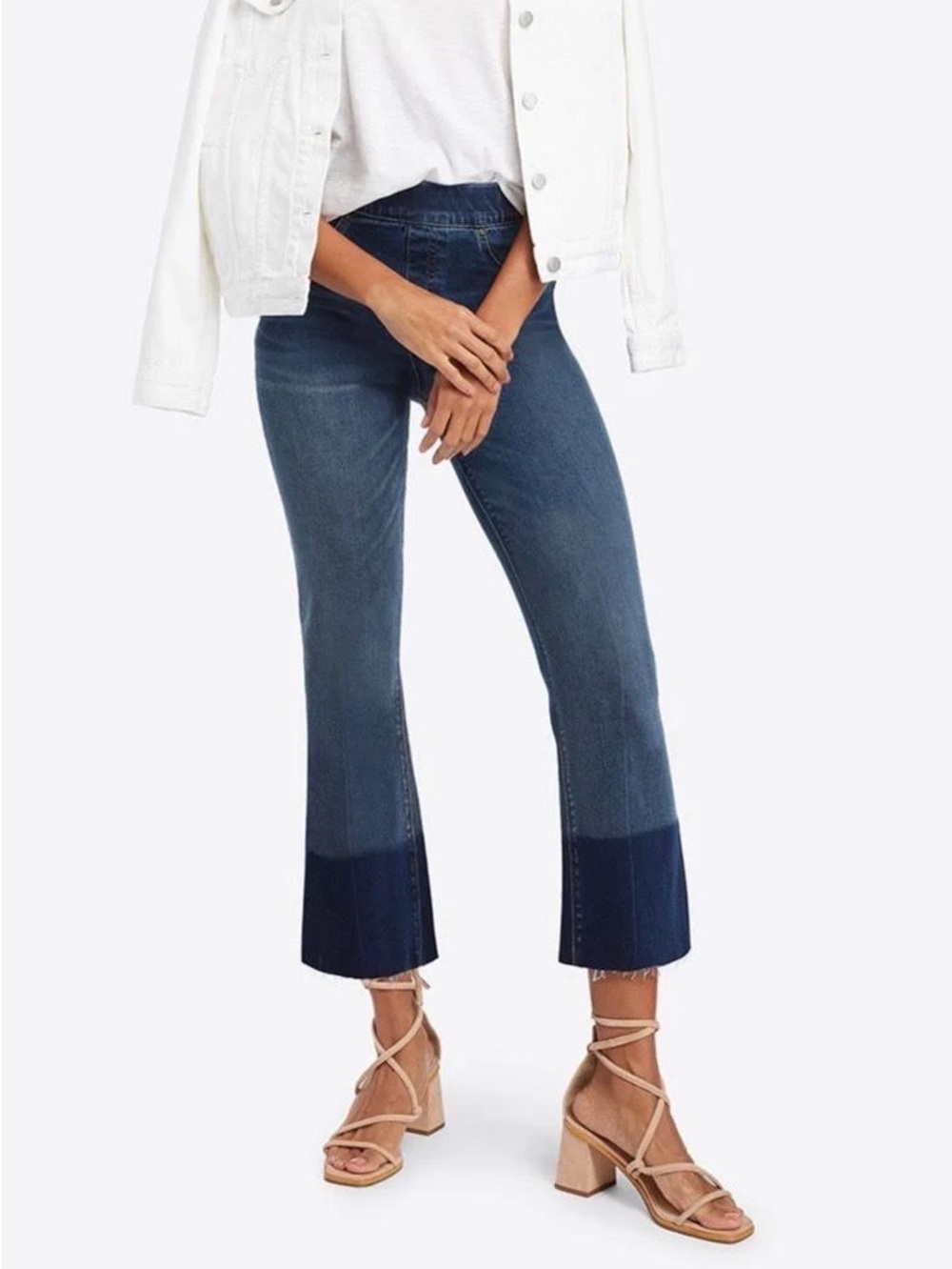 SPANX Cropped Flare Denim Jeans Medium Wash Dip Dye Raw Hem - Size S (Like New)